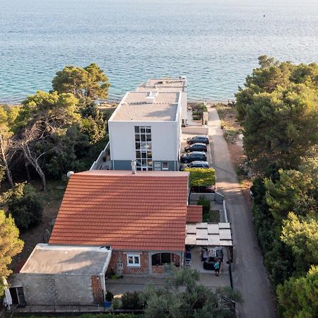 Apartment Anamaria With Seaview ペトルチャネ エクステリア 写真