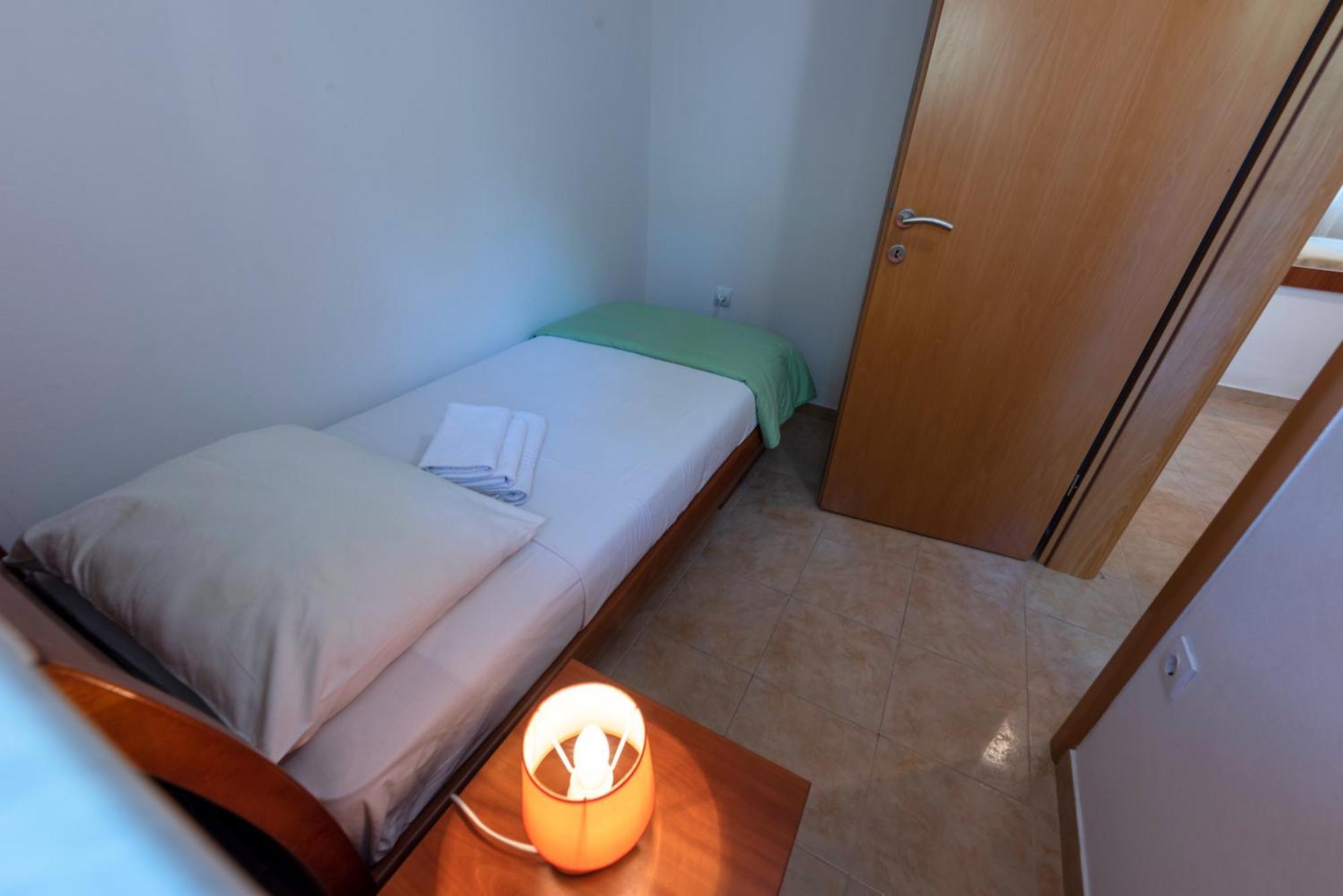 Apartment Anamaria With Seaview ペトルチャネ エクステリア 写真